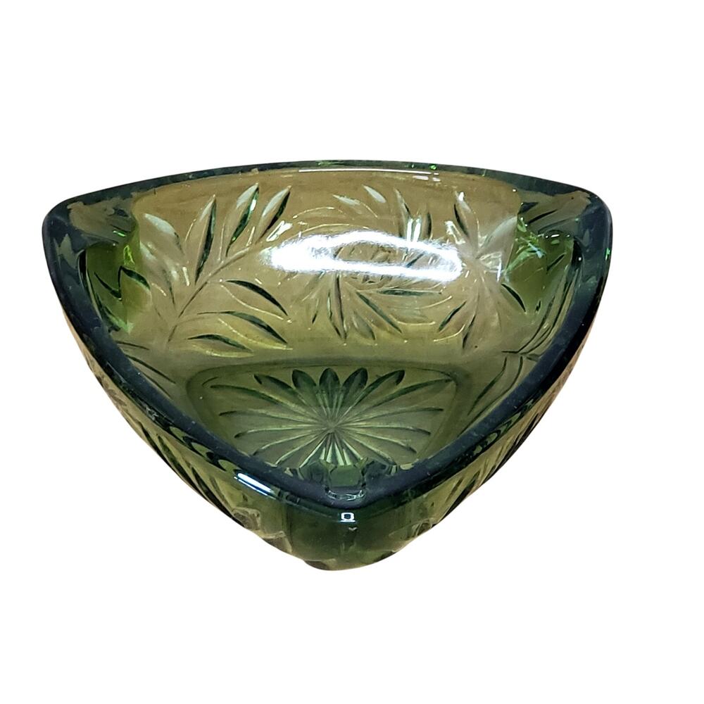 Vintage Hazel Atlas Green Glass Pinwheel Triangle Ashtray 7"